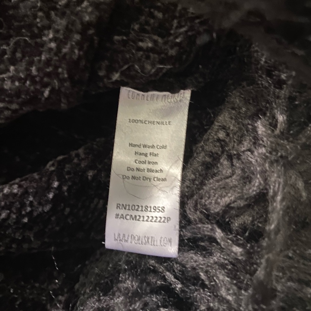 DollsKill | NWOT’s Women's gothic grunge Y2K vintage inspired Fuzzy Trim Sweater - Picture 4 of 6